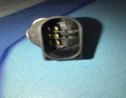 Датчик давления топлива для VW Golf VII (2012-2017)  запчасти бу