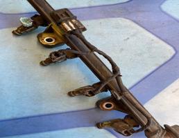 Топливная рампа с форсунками для Hyundai  запчасти бу