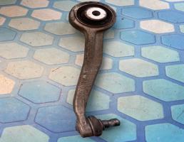 Рычаг передний верхний правый для Audi A4 / B8 (2007-2015)  запчасти бу