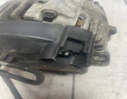 Генератор для Skoda Fabia 2 (2007-2015)  запчасти бу