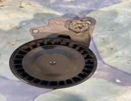 Натяжитель приводного ремня для VW Golf VII (2012-2017)  запчасти бу