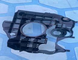 Маслоотражатель для Audi A4 / B8 (2007-2015)  запчасти бу