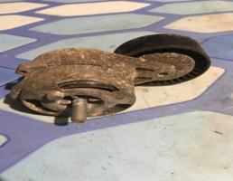 Ролик натяжителя ремня для Audi A6 / C6 4F (2004-2011)  запчасти бу