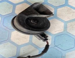 Сигнал  для Audi A4 / B8 (2007-2015)  запчасти бу