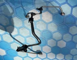 Трубка топливная для Audi A8 / D4 / 4E (2003-2010)  запчасти бу