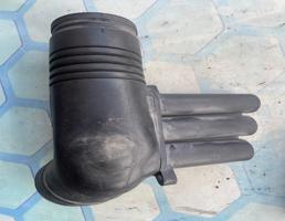 Патрубок воздуховод ДВС для VW Golf VII (2012-2017)  запчасти бу