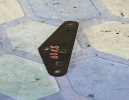 Кронштейн (сопут. товар) для VW Passat B5 (1996-2000)  запчасти бу