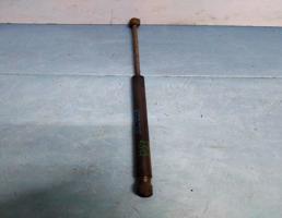 Амортизатор двери багажника для Ford Focus II (2005-2008) Дорестайлинг  запчасти бу