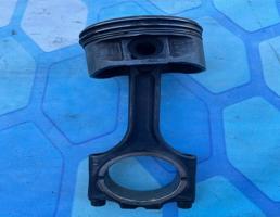 Поршень в сборе с шатуном для Volvo XC90 (2002-2015)  запчасти бу