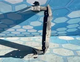 Усилитель бампера переднего для VW Touareg 1 (2002-2007)  запчасти бу