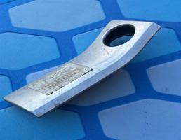 Накладка декоративная на торпедо для VW Touareg 1 (2002-2007)  запчасти бу