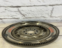 Маховик для VW Passat CC (2008-)  запчасти бу