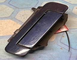 Ручка двери внешняя для Audi A4 / B5 (1994-2001)  запчасти бу