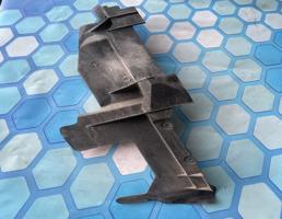 Воздуховод радиатора правый для Audi Q7 / 4L (2005-2015)  запчасти бу