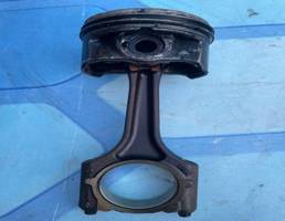 Поршень в сборе с шатуном для Audi A3 / 8P1 (2003-2013)  запчасти бу