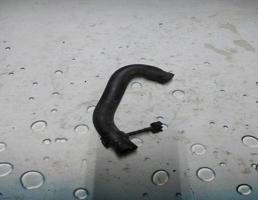 Патрубок охлаждения для Audi A4 / B5 (1994-2001)  запчасти бу