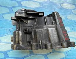 Картер раздаточной коробки для Audi A6 / C5 (1997-2004)  запчасти бу