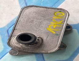 Радиатор масляный для VW Passat CC (2008-)  запчасти бу