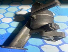 Корпус масляного фильтра для Audi A8 / D4 / 4E (2003-2010)  запчасти бу