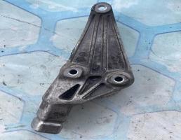 Кронштейн двигателя для Audi A6 / C6 4F (2004-2011)  запчасти бу