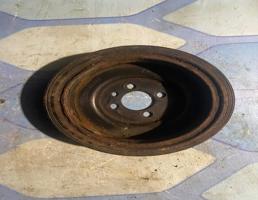 Шкив коленвала для VW Passat B6 (2005-2010)  запчасти бу