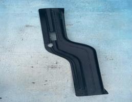 Обшивка крышки багажника для Land Rover Discovery III (2004-2009)  запчасти бу