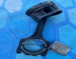 Поршень в сборе с шатуном для Volvo XC90 (2002-2015)  запчасти бу