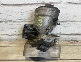 Корпус масляного фильтра для VW Passat B6 (2005-2010)  запчасти бу