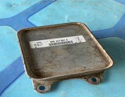 Радиатор масляный для VW Golf VII (2012-2017)  запчасти бу