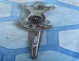 Стеклоподъемник задний левый для Lexus RX 400h (2003-2009)  запчасти бу