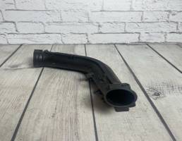 Патрубок воздушного фильтра для Audi A1 (2010-)  запчасти бу