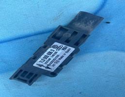 Датчик AIR BAG для VW Touareg 1 (2002-2007)  запчасти бу