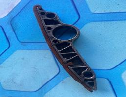 башмак успокоителя  для VW Touareg 1 (2002-2007)  запчасти бу