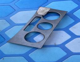 Накладка декоративная на торпедо для VW Passat B6 (2005-2010)  запчасти бу