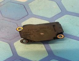 Моторчик заслонки отопителя для Volvo XC90 (2002-2015)  запчасти бу