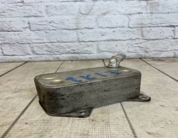 Радиатор масляный для Audi A6 / C6 4F (2004-2011)  запчасти бу