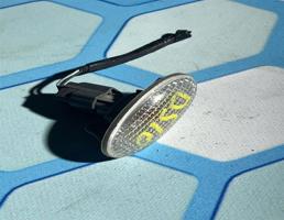 Повторитель поворота в крыло для Mazda 3 BK (2002-2009)  запчасти бу