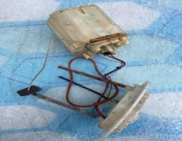 Насос топливный электрический для Mercedes ML W164 M-Klasse (2005-2011)  запчасти бу