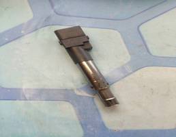 Катушка зажигания  для VW Touareg 1 (2002-2007)  запчасти бу