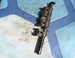 Ось коромысел для Audi A8 / D4 / 4E (2003-2010)  запчасти бу