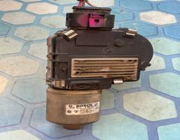 Моторчик стеклоочистителя передний для VW Touareg 1 (2002-2007)  запчасти бу