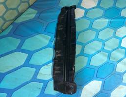 Кронштейн панели радиатора нижний для VW Touareg 1 (2002-2007)  запчасти бу