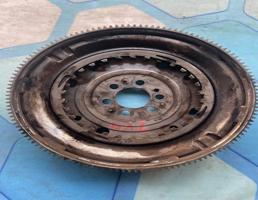 Маховик для VW Golf VII (2012-2017)  запчасти бу