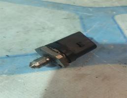 Датчик давления топлива для VW Golf VII (2012-2017)  запчасти бу