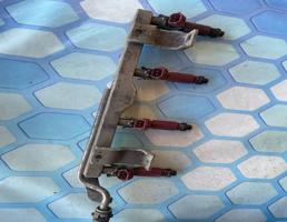 Топливная рампа для Mazda 3 BK (2002-2009)  запчасти бу