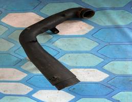 Патрубок воздуховод ДВС для VW Passat B6 (2005-2010)  запчасти бу