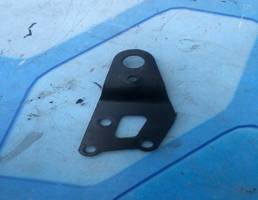 Кронштейн двигателя левый для VW Passat B6 (2005-2010)  запчасти бу