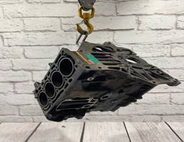 Блок цилиндров двигателя пустой для VW Golf V (2003-2009)  запчасти бу