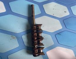 Ось коромысел для Audi A8 / D4 / 4E (2003-2010)  запчасти бу