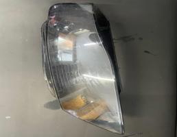 Стекло фары для Audi A4 / B8 (2007-2015)  запчасти бу